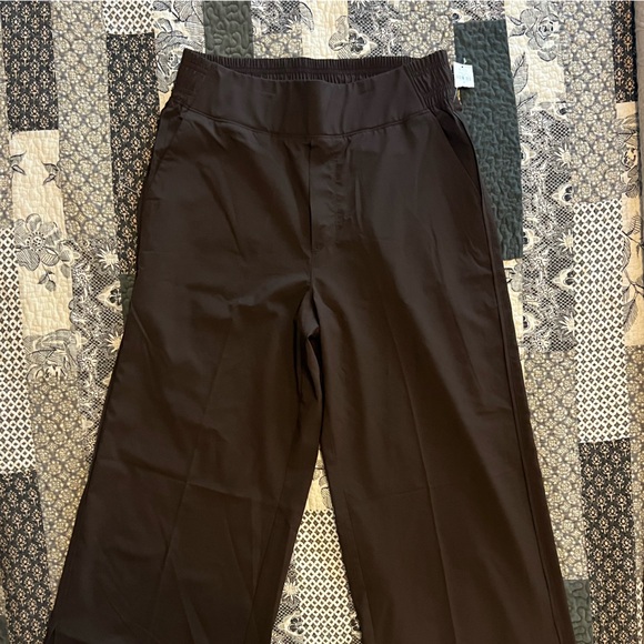 Old Navy Women's Wide Leg High Waist StretchTech Size MED - Picture 2 of 4